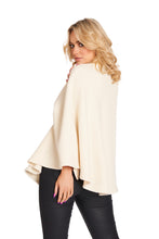 Short Cape with Belt